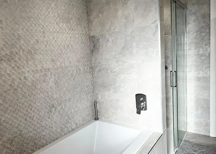 Casa vacanze Luxury Close To The With Hot Tub & Bbq Fire Pit. Manchester