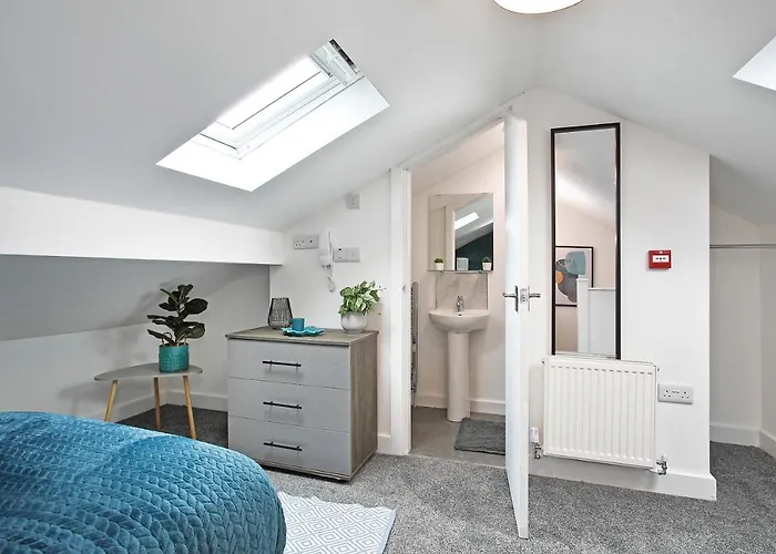 Averill Street * מנצ'סטר