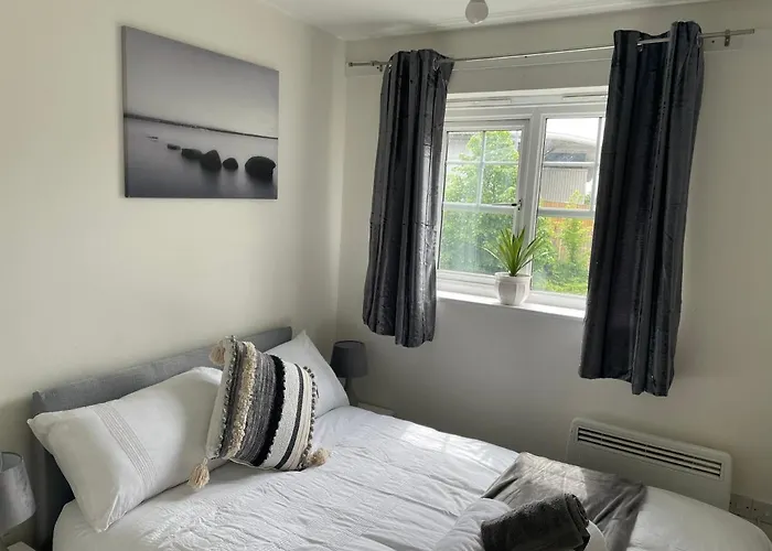 Paris Royal Paradise Apartment Manchester