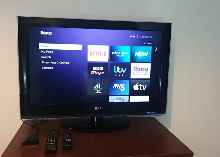 Queens Rooms, A Perfect Stay, Next To Shopping Parks And Central *