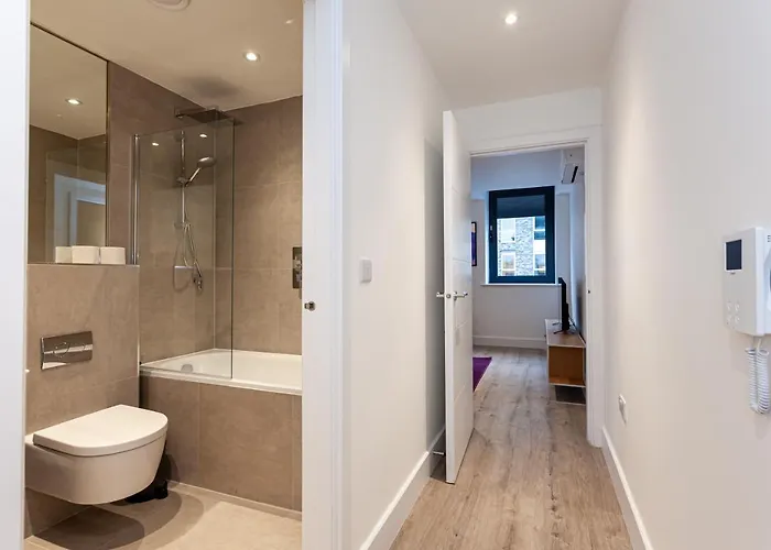 Pillo Serviced - * Manchester