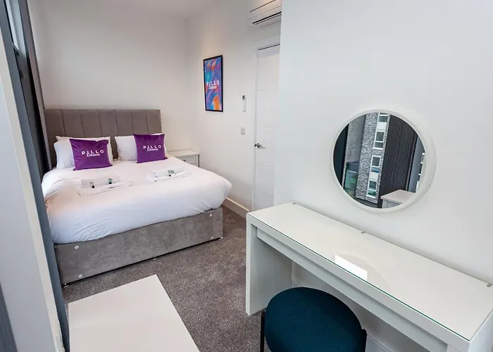 Pillo Serviced - Manchester