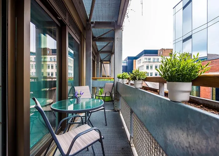 דירה Hilltop Serviced - Piccadilly *