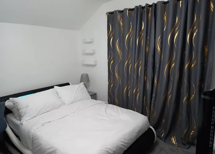 Bed & Breakfast Cozzy *