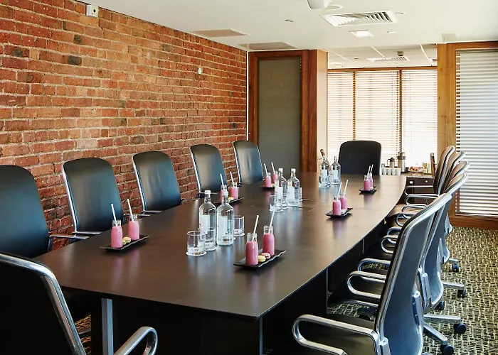 Marriott Victoria & Otel