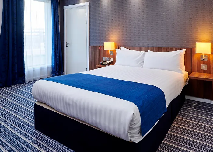 Express Centre Arena By Ihg