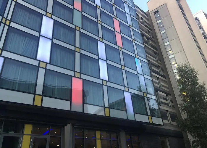 Express Centre Arena By Ihg 3*