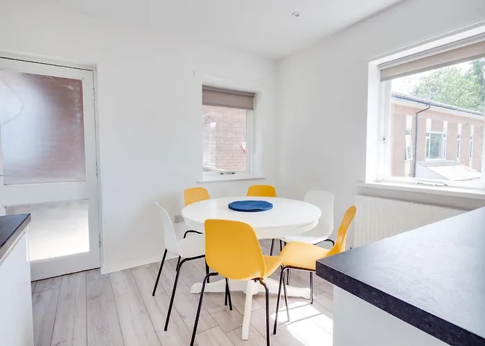 Сasa de vacaciones Pass The Keys Lovely 3 Bedroom Golf Club And Parking Mánchester