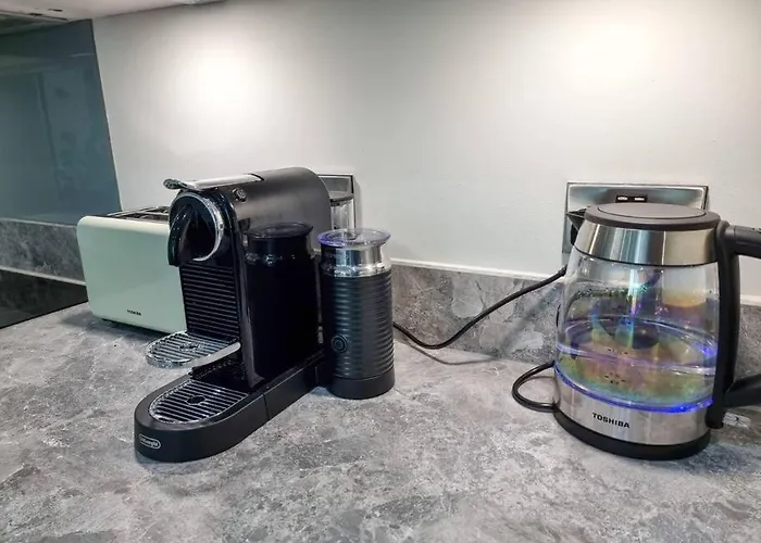 Nyaraló Luxury Centre Townhouse With Parking