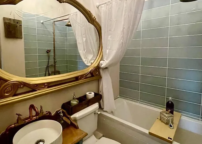 Stunning Luxury Vintage Duplex With Parking Mánchester