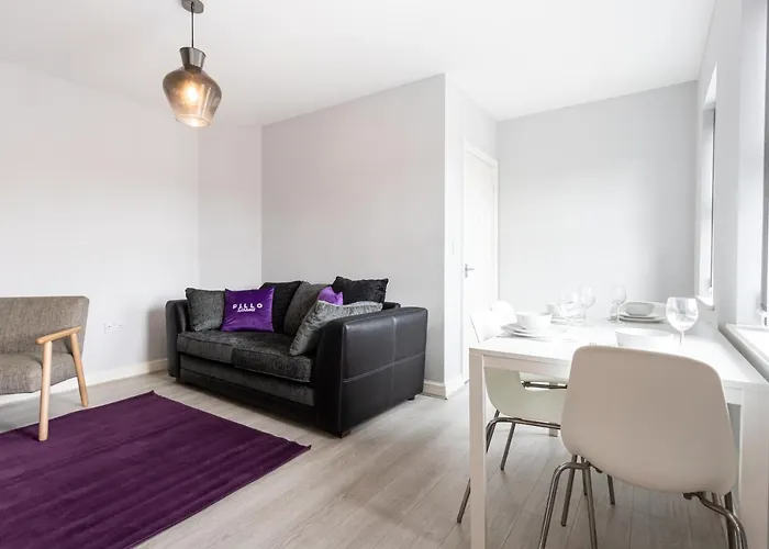 Daire Pillo Serviced - Trafford Manchester