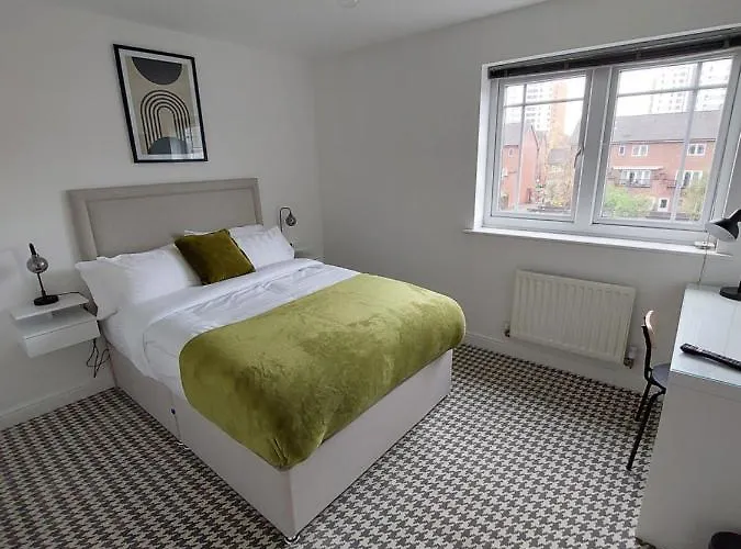 Bankwellstreet Konukevi 3*