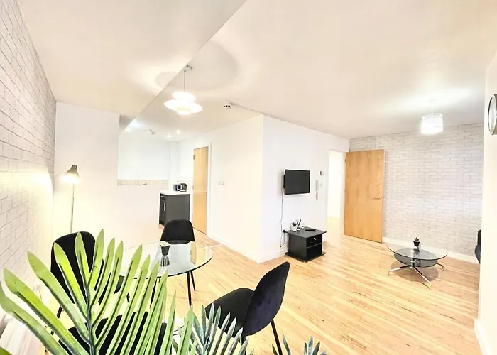 Lovely 2 - Bedroom In Centre Apartmán *