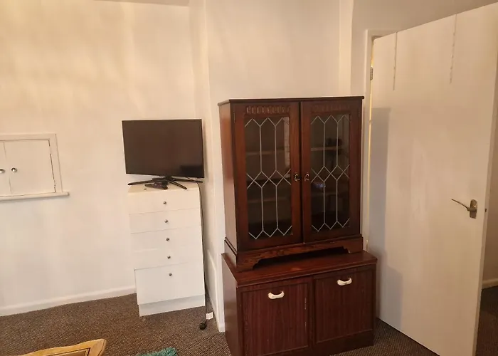 The Pride Of Manchester, Trafford 홈스테이 맨체스터