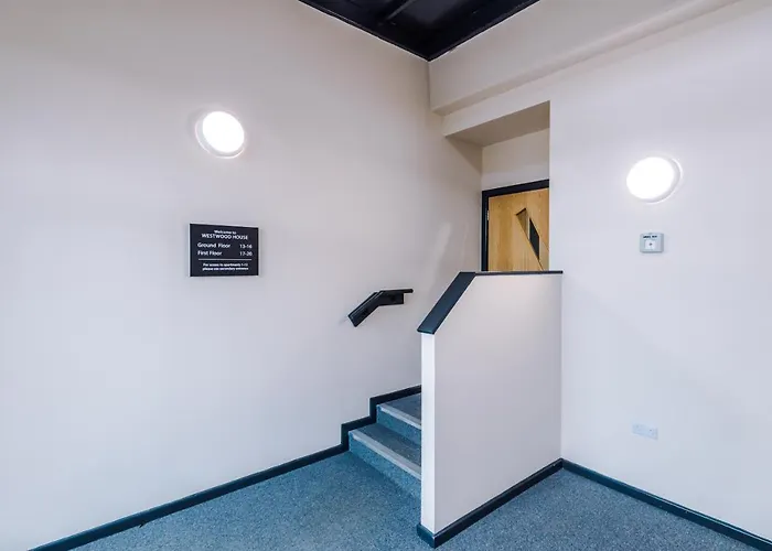 Weelky And Monthly Bookings At Cassia Unit - Telly Homes Ltd -brand New 1 Bedroom Salford, * Manchester