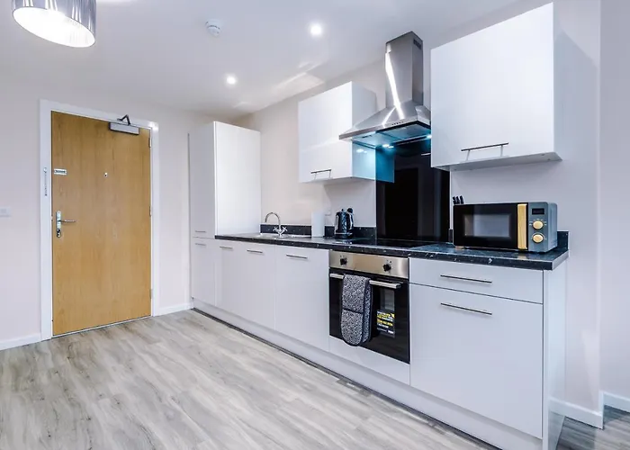 Weelky And Monthly Bookings At Cassia Unit - Telly Homes Ltd -brand New 1 Bedroom Salford, Apartamento Manchester