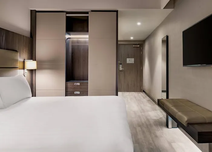 Ac By Marriott Centre 4*