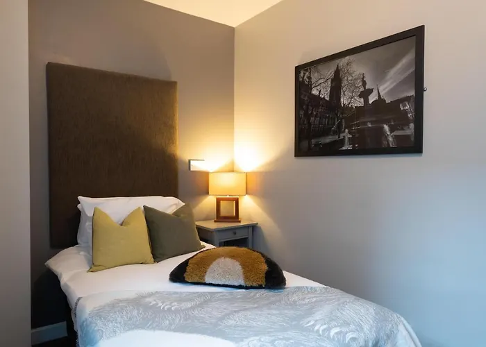 High Street Town House