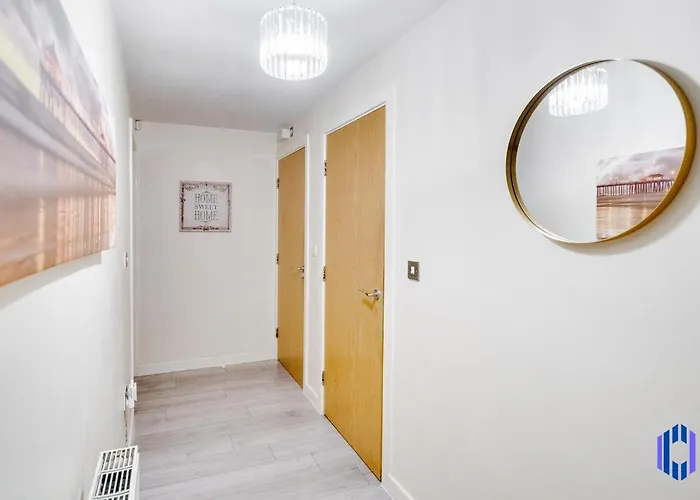 Spacious 5br - Coop Live & Etihad - Pool Table *