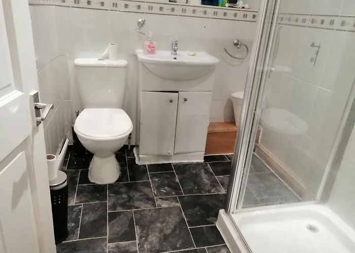 Pensjonat Spacious Near Centre