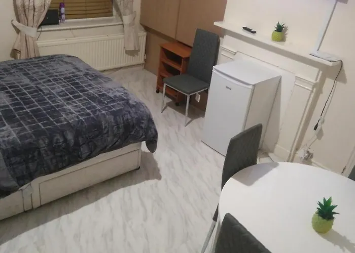 Pensjonat Spacious Near Centre Manchester