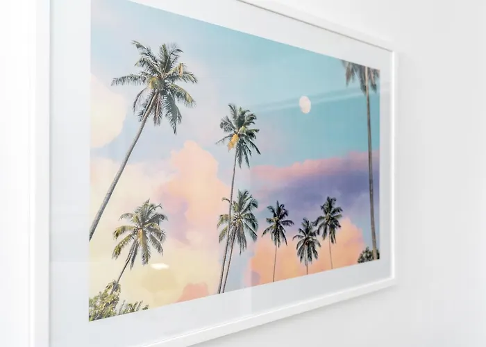 펜션 4 Bedroom, 3 Bathroom Walking Distance To Centre