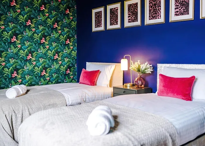 度假居 Spacious And Modern 5 Bedroom House 曼彻斯特