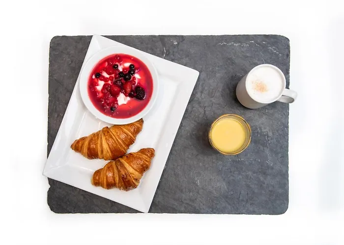 Express Centre Arena By Ihg Hotel