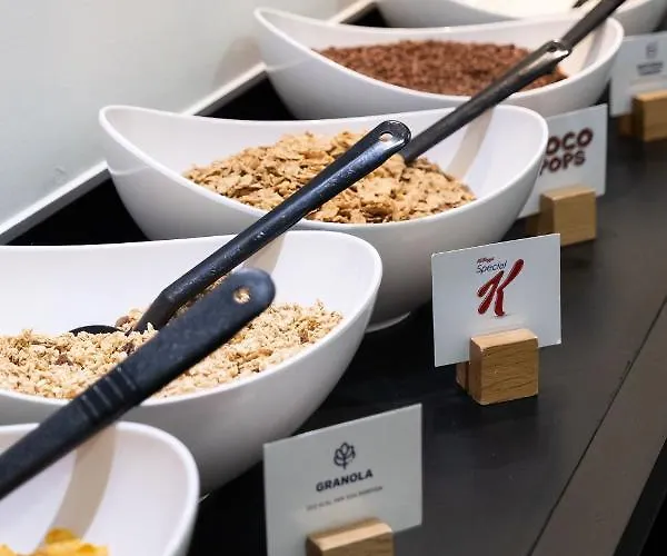 Express Centre Arena By Ihg