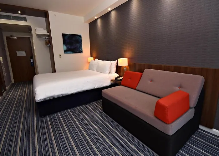 Express Centre Arena By Ihg Hotel