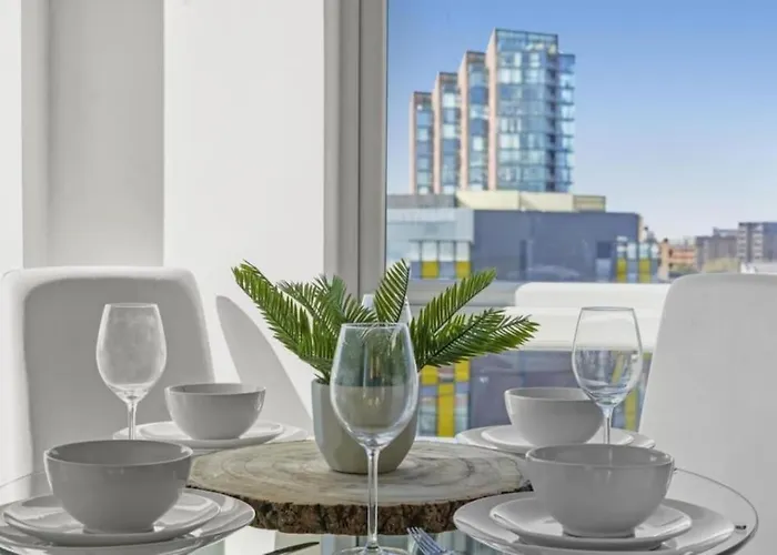 Stunning 3-bedroom Flat With Parking Apartamento