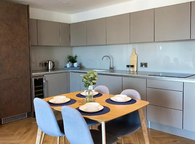 Stunning 1 Bed Lejlighed *