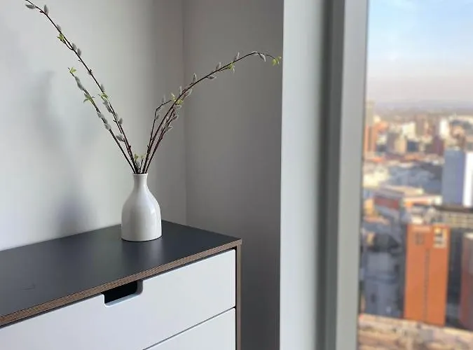 Stunning 1 Bed Lejlighed