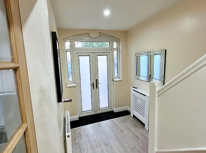 Full In Heywood Street Near Cheetham Hill Сasa de vacaciones *