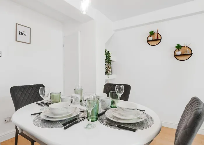 Cefas - Free Parking - Centre Apartment