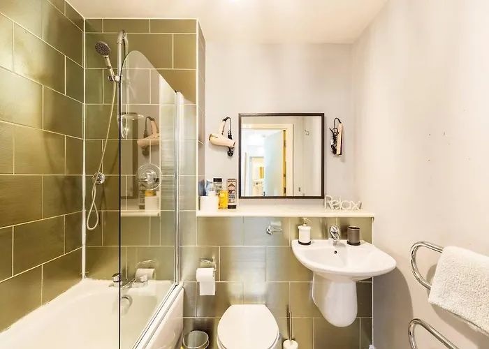 Daire Mosh Homes 01 Manchester