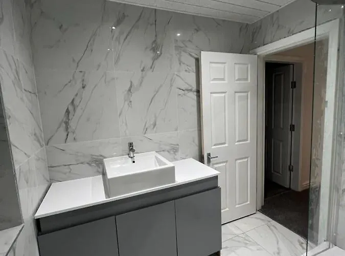 The Pleasant House Hotel Manchester