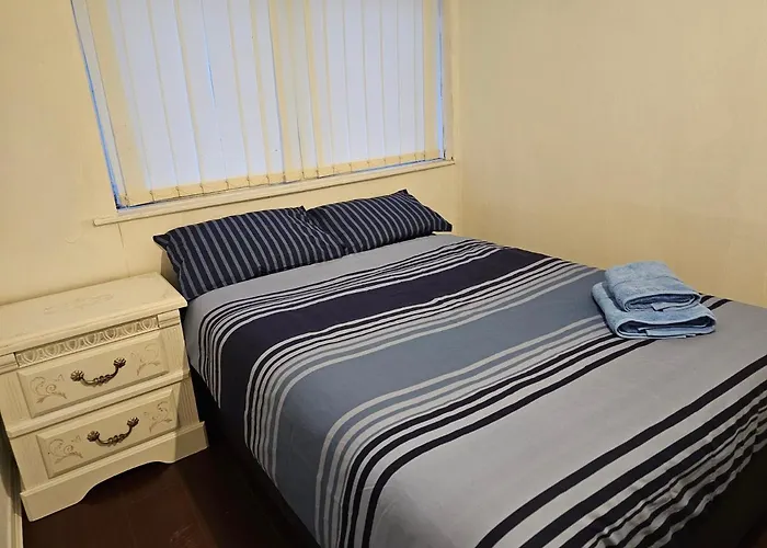 Axel 2 Pensión Mánchester