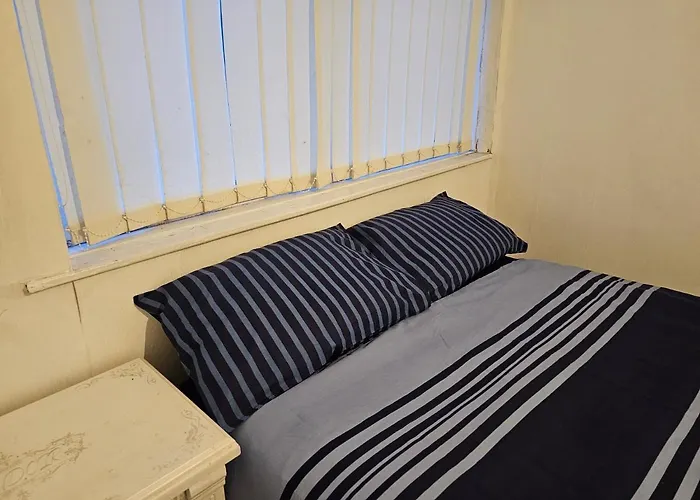 Axel 2 Pensión Mánchester