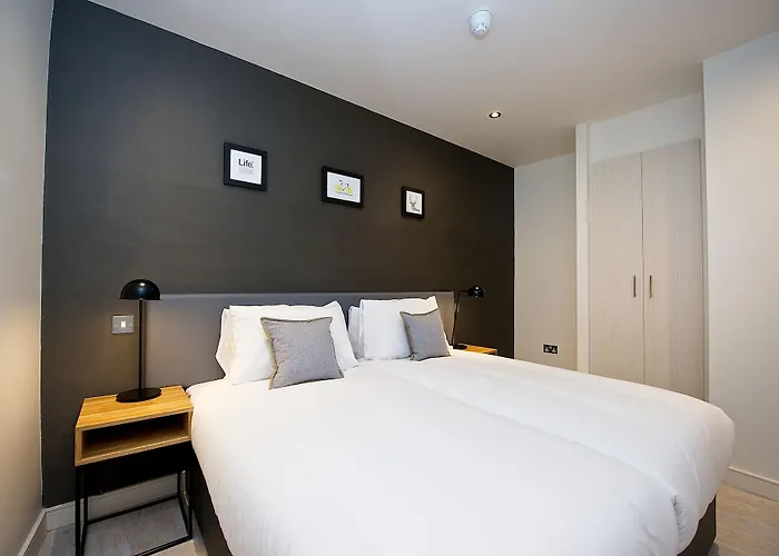 Staycity Piccadilly 4*