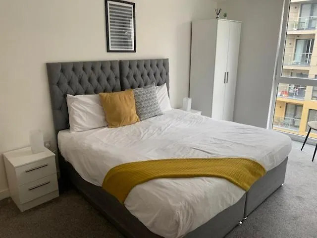 Beautiful 2 Bedroom 아파트 맨체스터