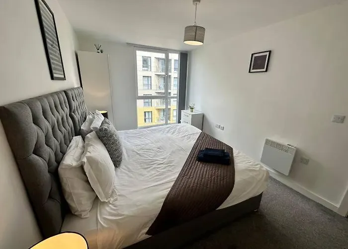 아파트 Beautiful 2 Bedroom *