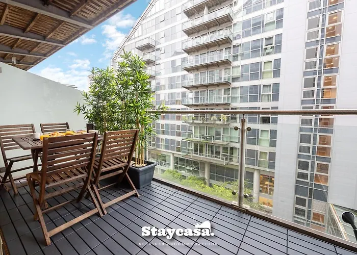 Sunset Haven With Balcony And Free Parking דירה