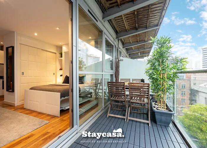 Sunset Haven With Balcony And Free Parking Apartament Manchester