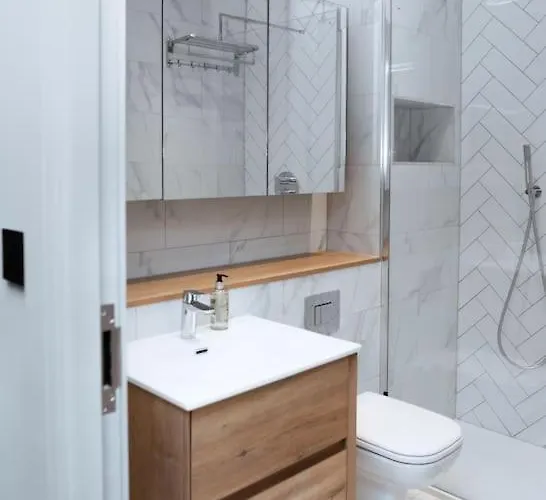 Luxurious Stunning 2bedroom 아파트 *