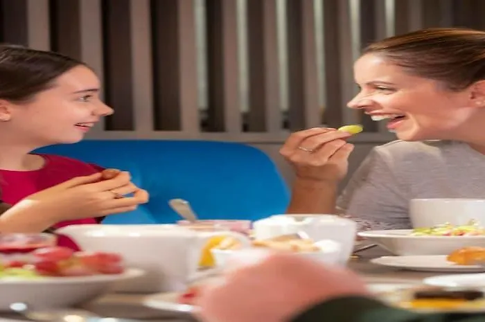 Hotel Clayton Centre 4*