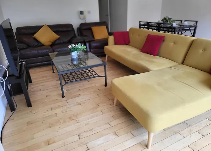 Apartmán Luxury 2 Bed On River, Wifi, Parking, Garden