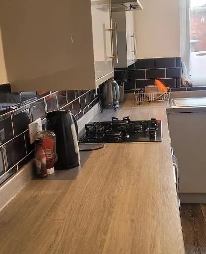 18 Decent Homes * Manchester