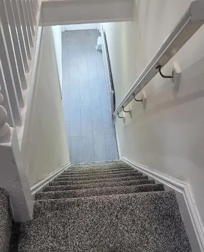 18 Decent Homes Quarto em Acomodações Particulares *