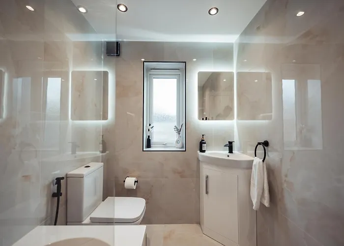 Сasa de vacaciones Exquisite 6 Bedroom Luxury